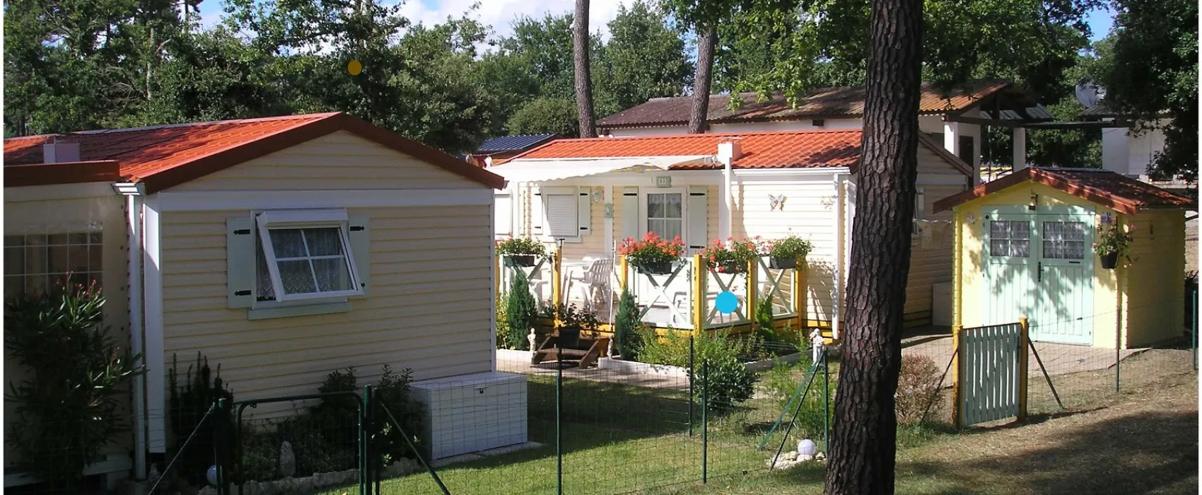 Camping Sous Les Pins