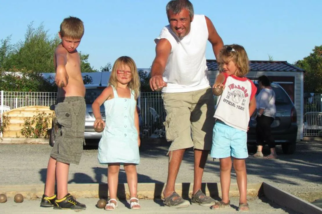 camping-les-ptites-maisons-dans-la-prairie-sallertaine-h1nj5
