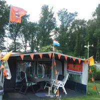 bruinsbergen-grave-p6dxl