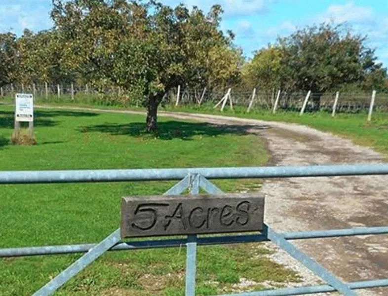 five-acres-certificated-site-sittingbourne-620jo