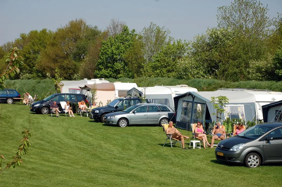 minicamping-hoeve-de-maasduinen-wellerlooi-4zopt