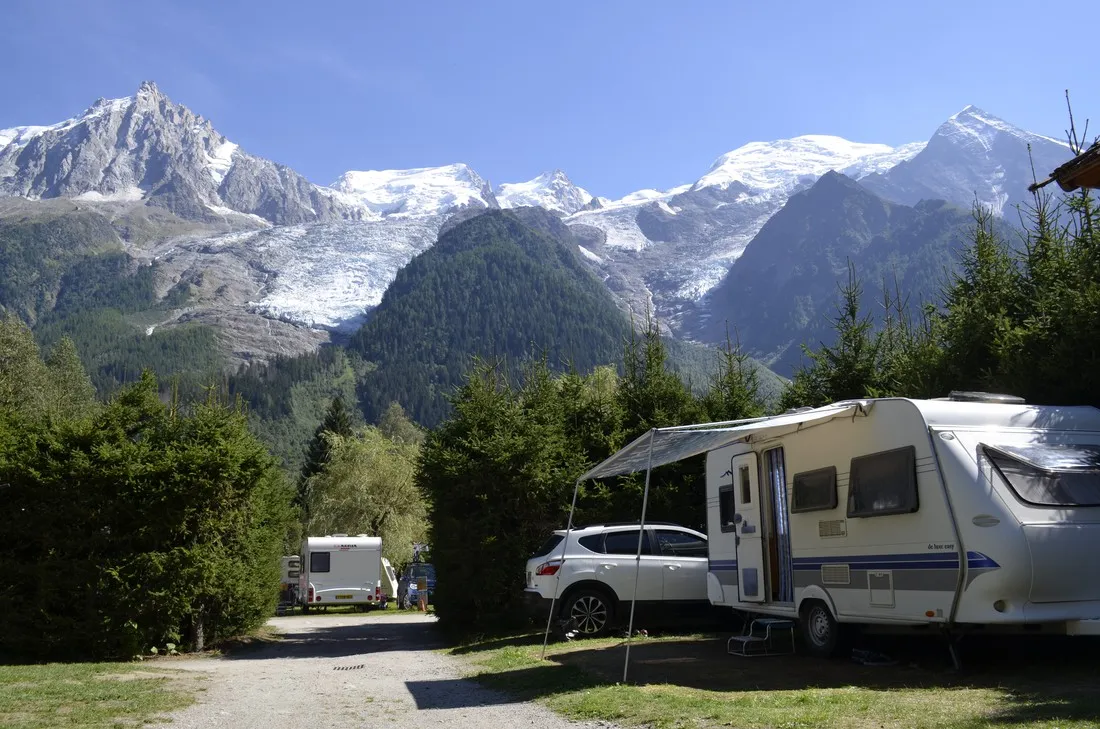 les-marmottes-chamonix-izwt1