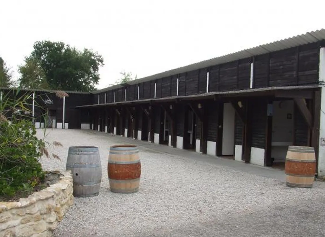 le-village-western-hourtin-hourtin-plage-gironde-yvyet