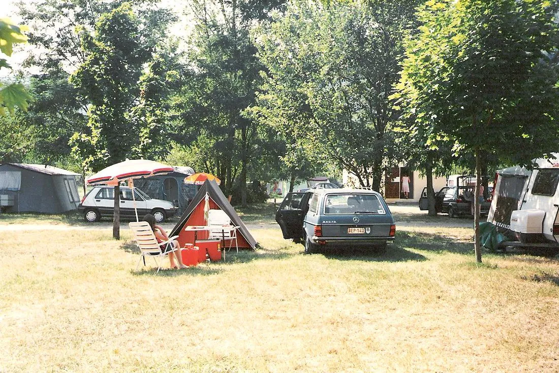 les-acacias-tournon-ardeche-eqjoa
