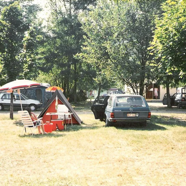 les-acacias-tournon-ardeche-eqjoa