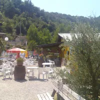 les-acacias-tournon-ardeche-wmewx