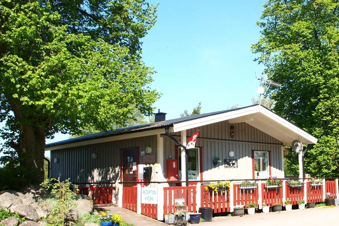stenrosets-camping-trollhattan-trollhattan-yqrtt