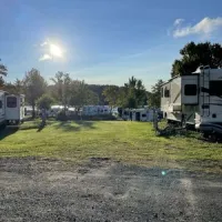 clayton-park-recreational-area-lake-ariel-zam7g