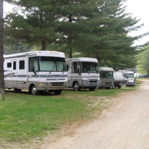 ebys-pines-rv-park-campground-bristol-owt3s