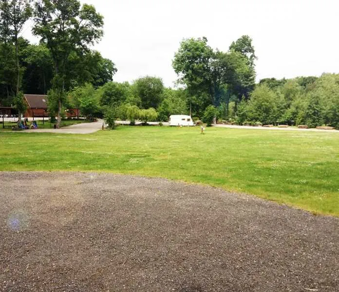 golden-valley-caravan-park-alfreton-8um2c