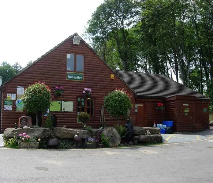 golden-valley-caravan-park-alfreton-tntdo
