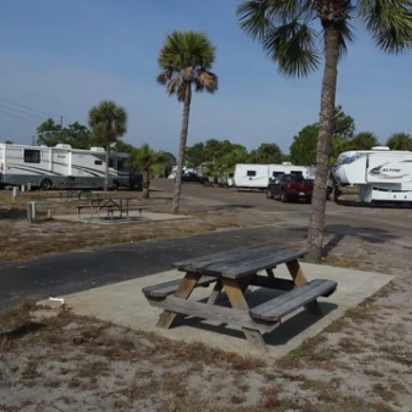 campers-inn-panama-city-beach-amum2