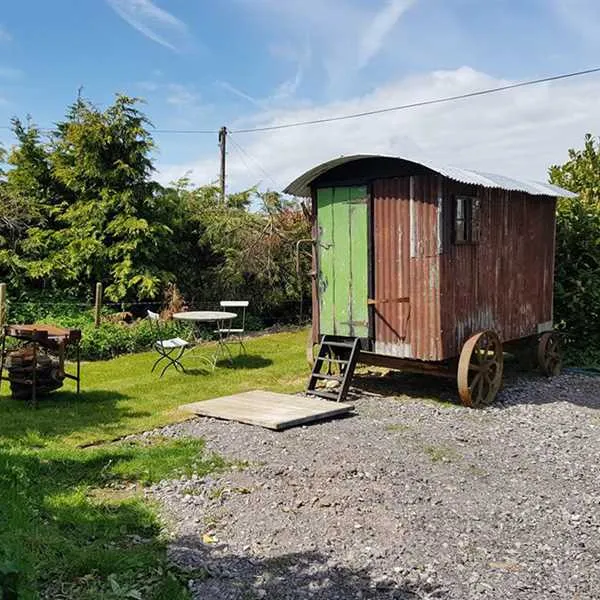 windmill-campersite-newport-plosz