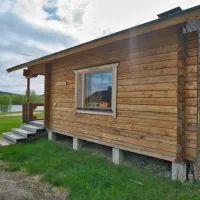 lapin-lomamokit-camping-muonio-umys0