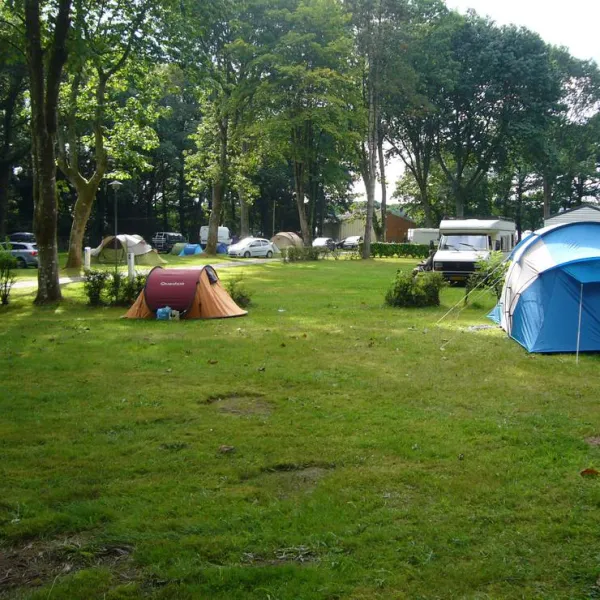 camping-le-lac-o-fees-priziac-8plkr