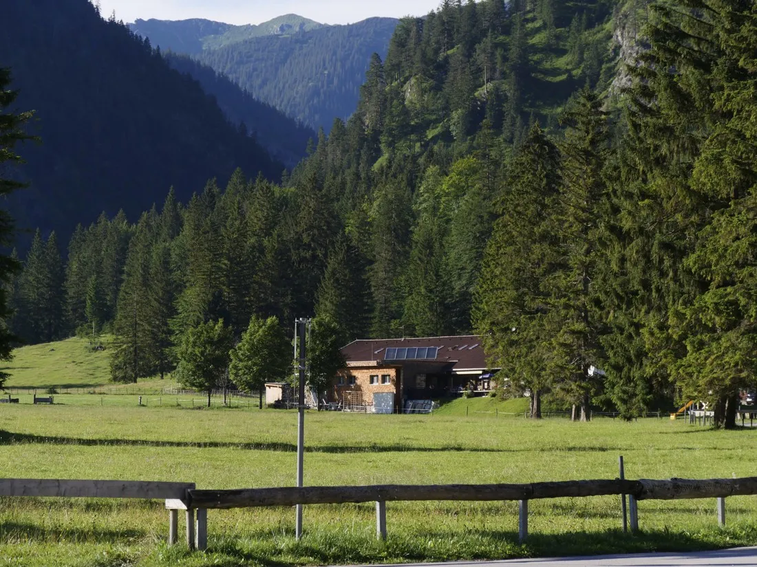 am-plansee-reutte-2mrie