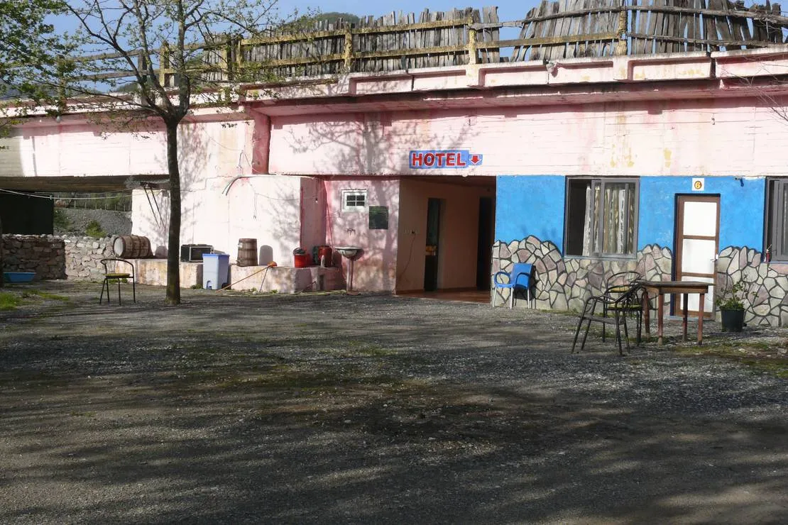 natura-bar-restaurant-camping-termal-foqta