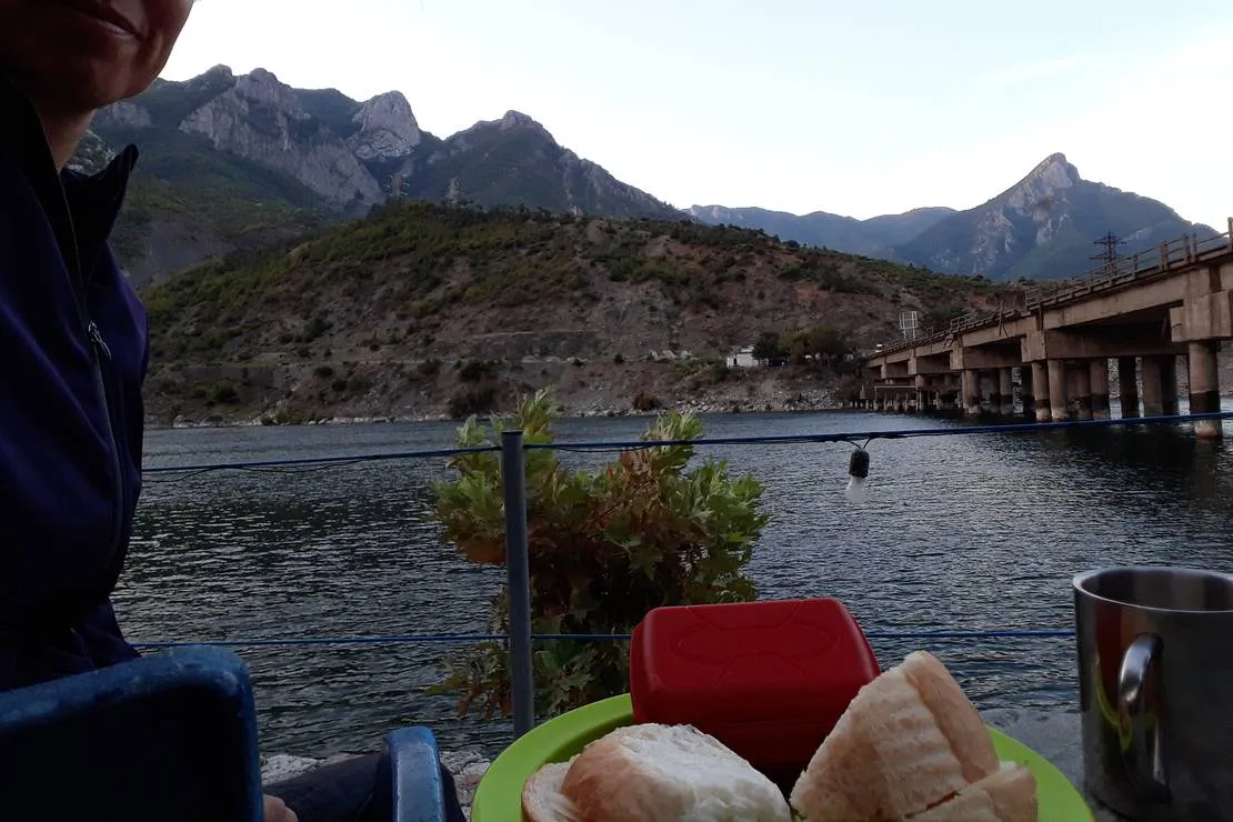 natura-bar-restaurant-camping-termal-ws1bo