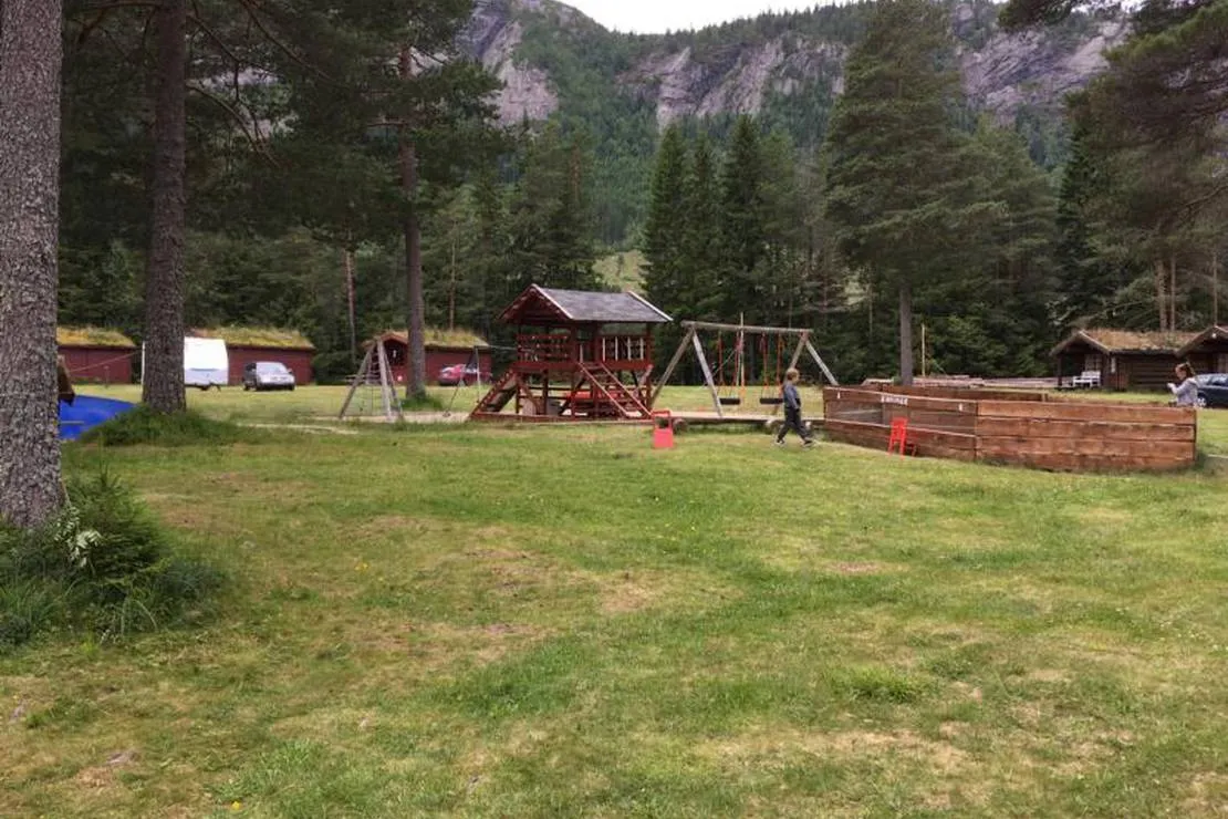 flateland-camping-og-hyttesenter-valle-brvbe