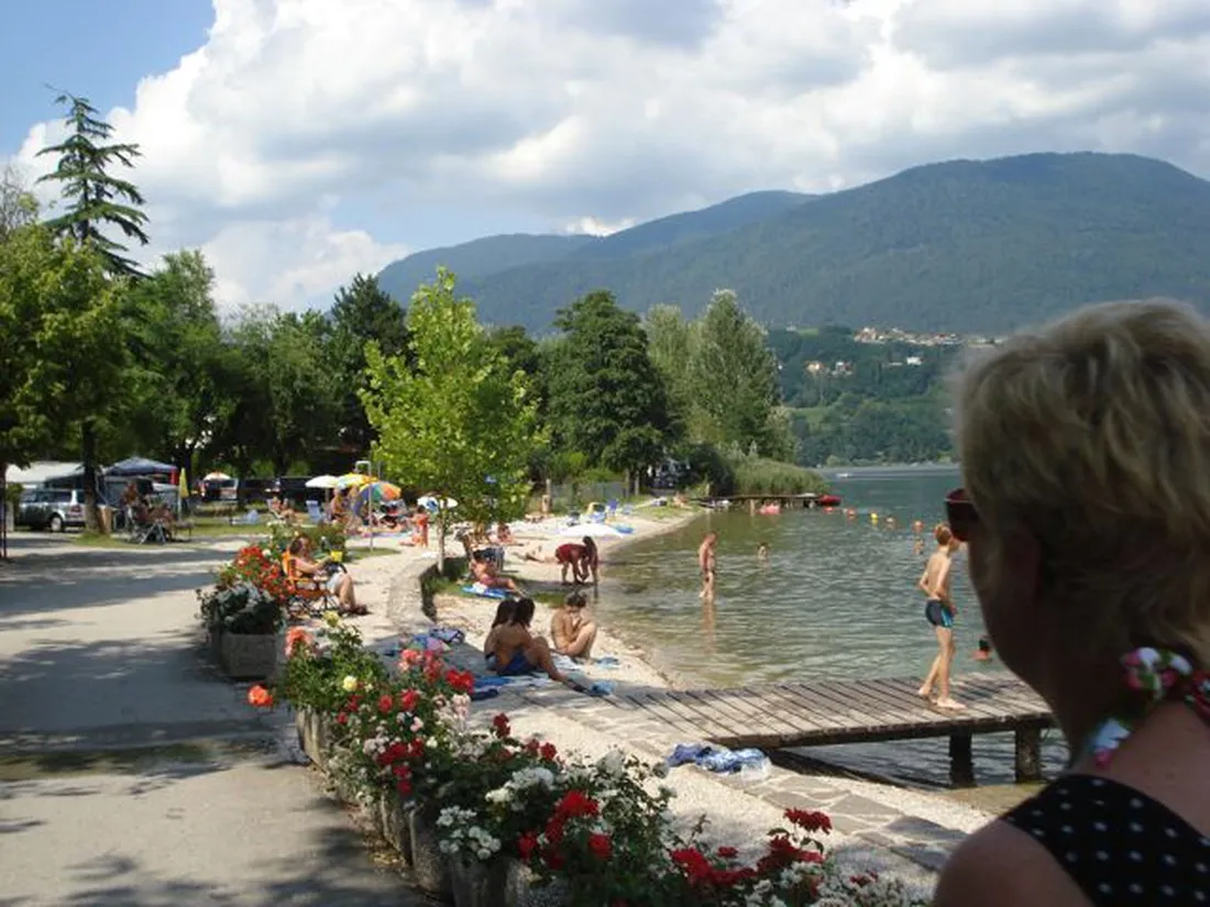 penisola-verde-calceranica-al-lago-oegjb