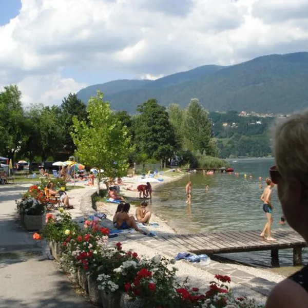 penisola-verde-calceranica-al-lago-oegjb