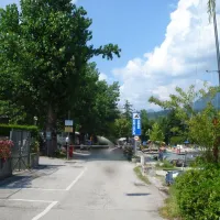 penisola-verde-calceranica-al-lago-sh6u5
