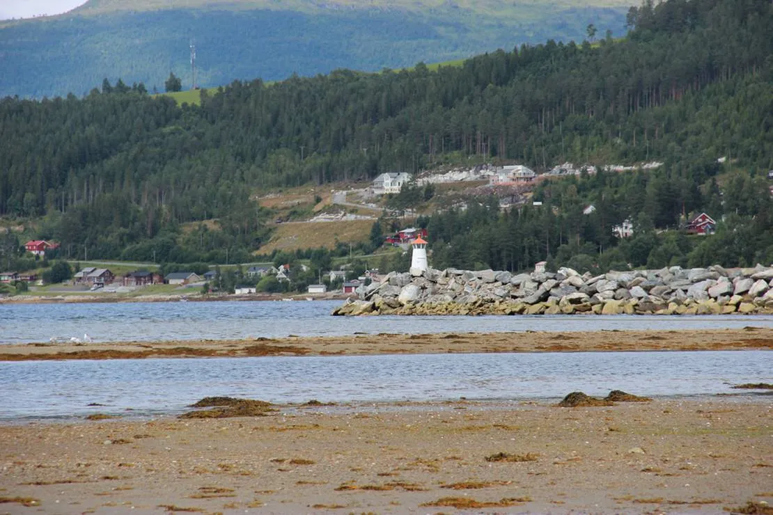fuglevag-camping-alvundfjord-ow4ey