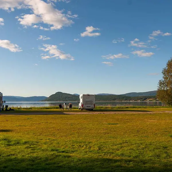 fuglevag-camping-alvundfjord-vshcs