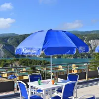 le-lauzet-odalys-les-berges-du-lac-le-lauzet-ubaye-wfvxk