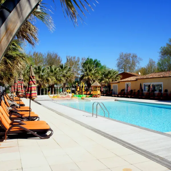 club-holiday-marina-port-grimaud-en-grimaud-j9aip
