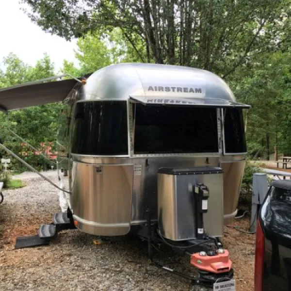 four-paws-kingdom-rutherfordton-v453o