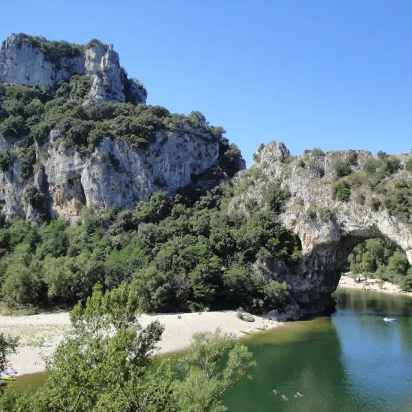 municipal-du-pont-darc-vallon-pont-darc-ardeche-2iasc