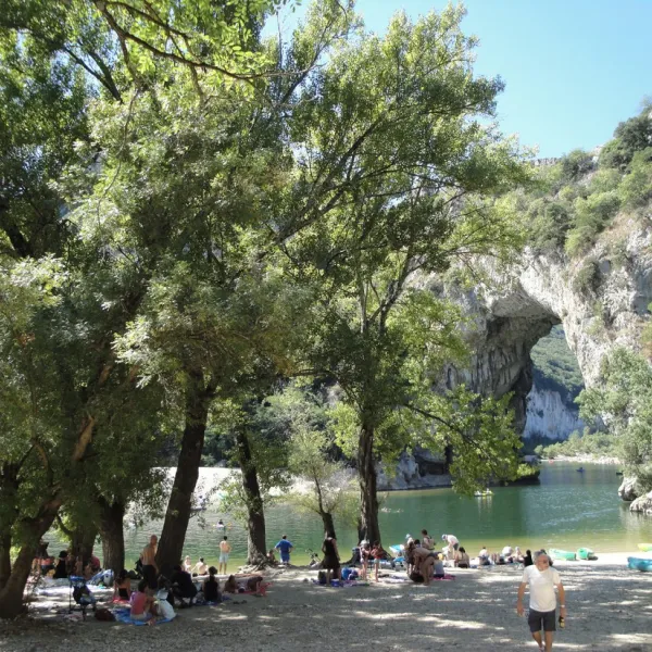 municipal-du-pont-darc-vallon-pont-darc-ardeche-qzo3z