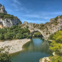 municipal-du-pont-darc-vallon-pont-darc-ardeche-zpwrw