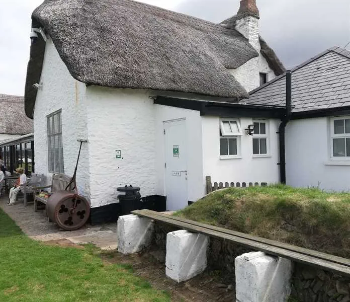 tarka-trail-camping-barnstaple-tyi6n