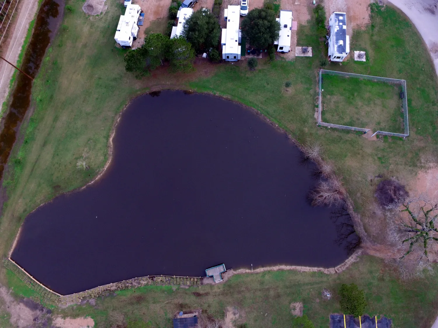 woodland-lakes-rv-park-conre-7me5x
