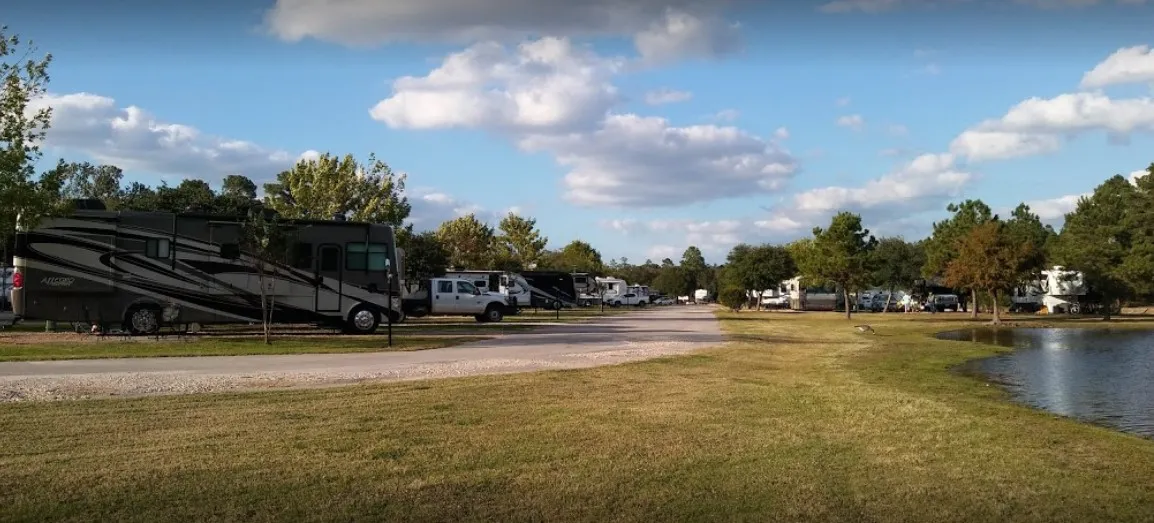 woodland-lakes-rv-park-conre-ckcne