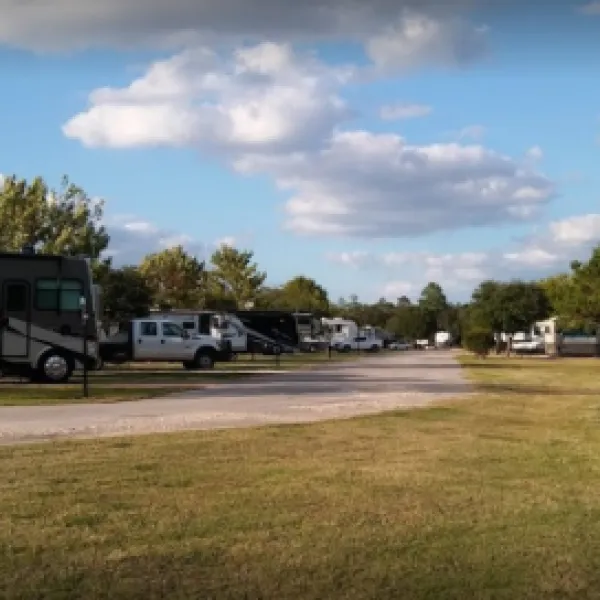 woodland-lakes-rv-park-conre-ckcne