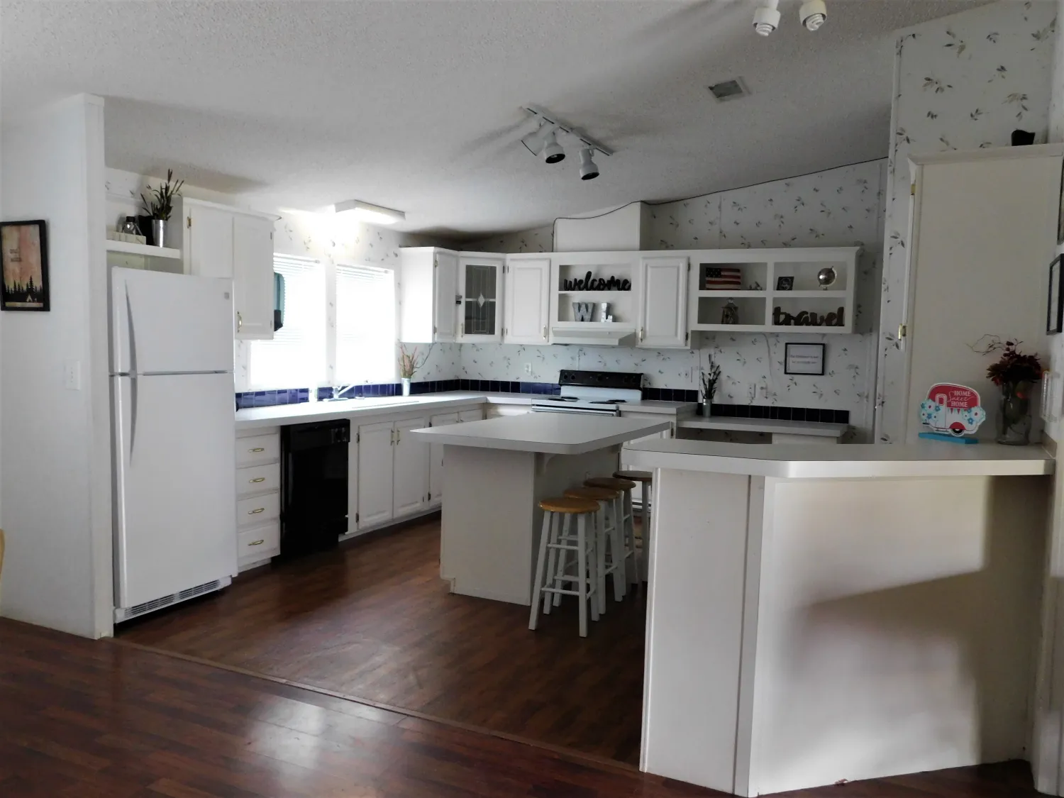 woodland-lakes-rv-park-conre-e4llb