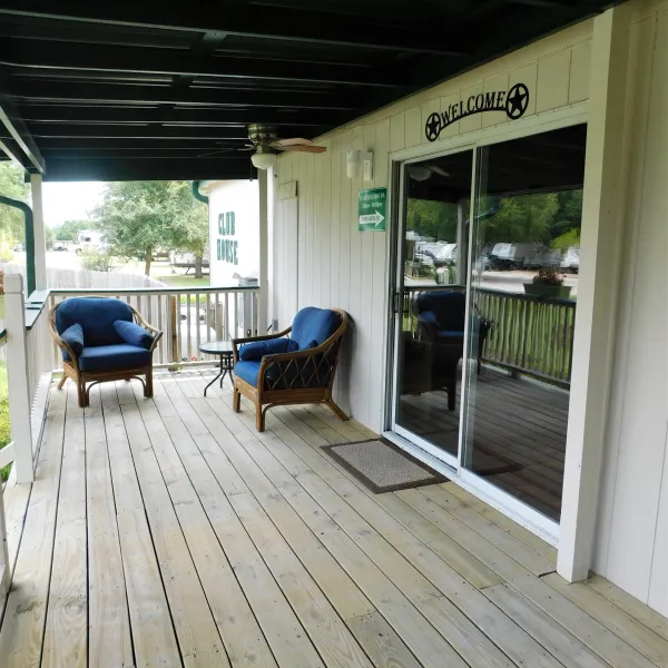 woodland-lakes-rv-park-conre-kxdxu