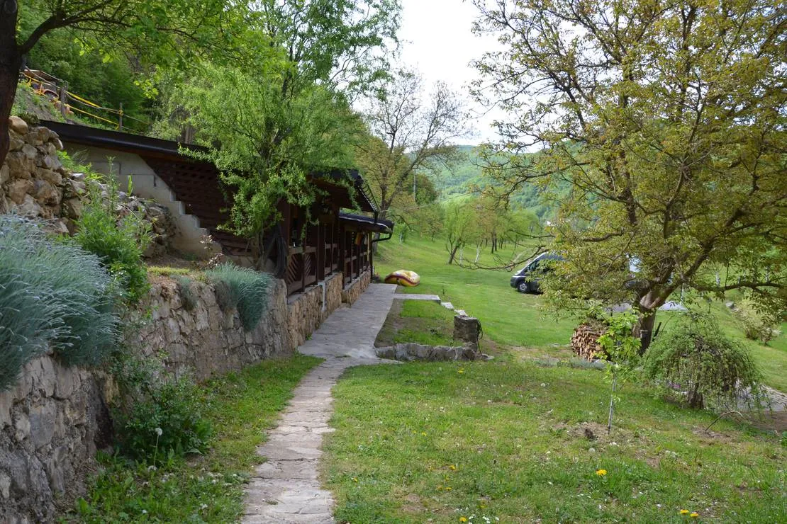 camp-buk-kulen-vakuf-bihac-mpxxm