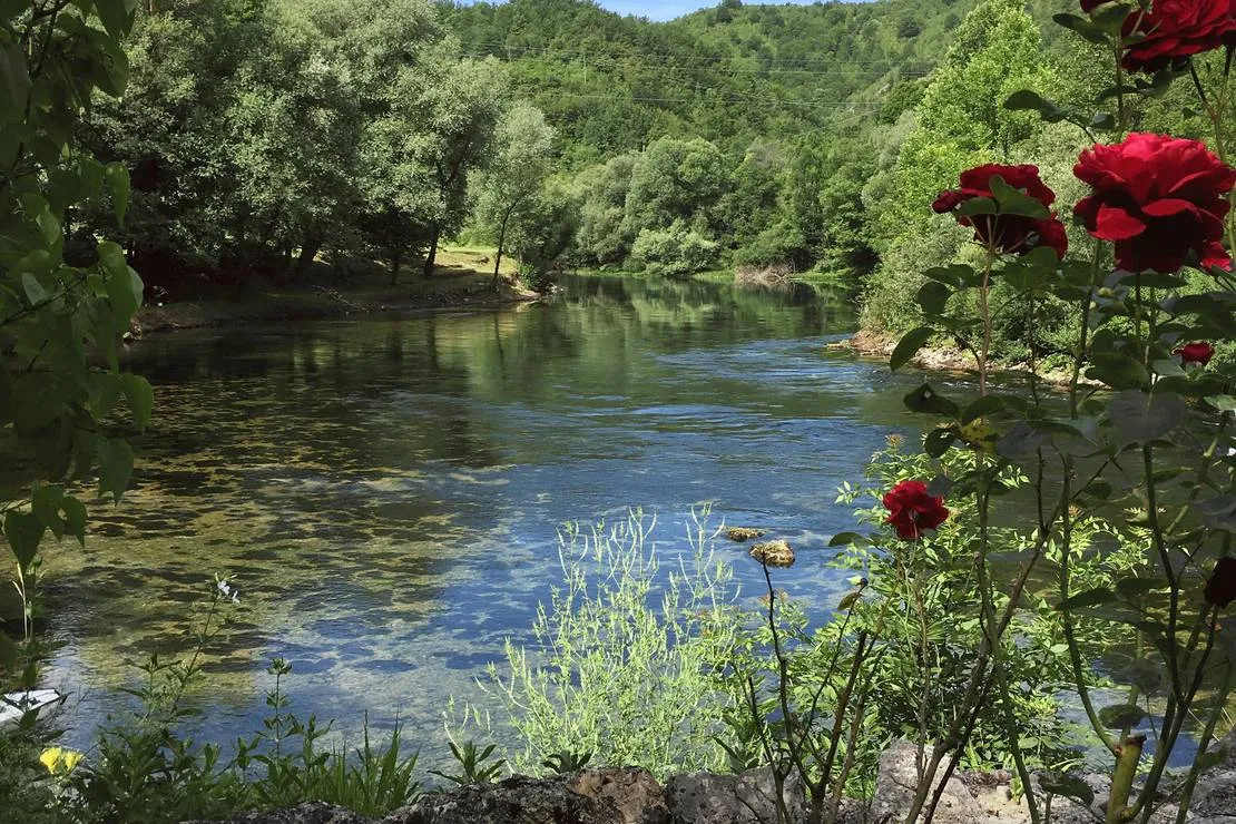 camp-buk-kulen-vakuf-bihac-zukaa