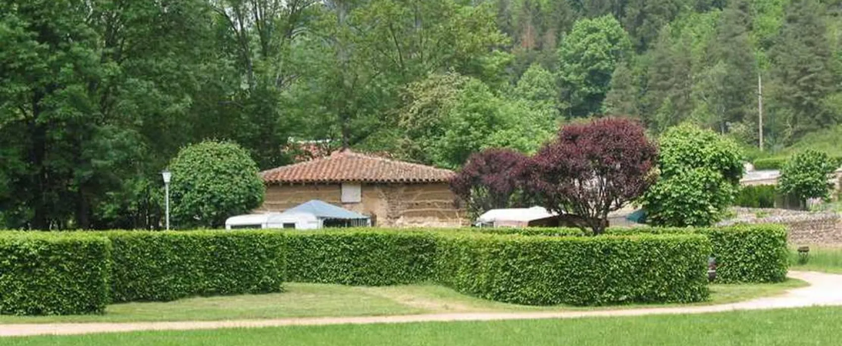 Camping Essi