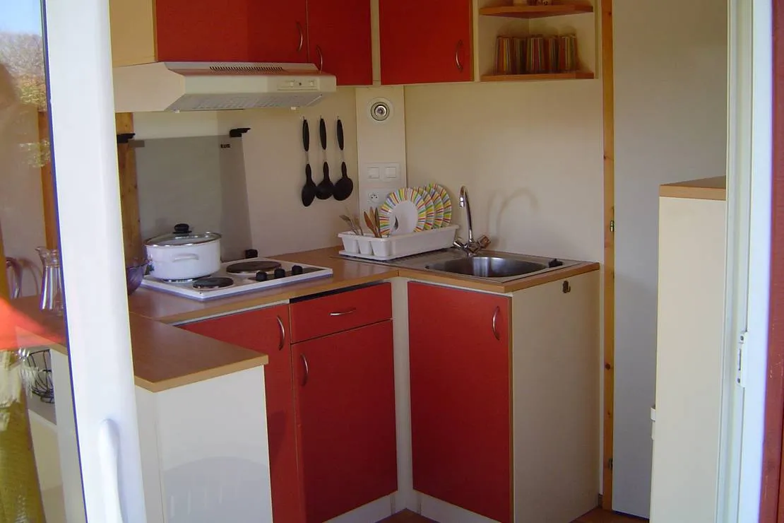 camping-a-lombre-des-oliviers-cazilhac-ew2nh