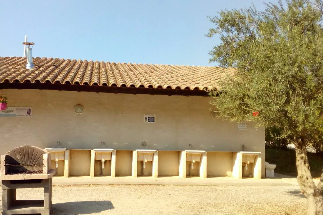 camping-a-lombre-des-oliviers-cazilhac-otgz0