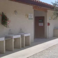camping-a-lombre-des-oliviers-cazilhac-qj8vh