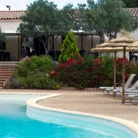 Camping A L'ombre Des Oliviers
