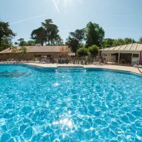 les-cypres-st-gilles-croix-de-vie-vendee-4fqhq
