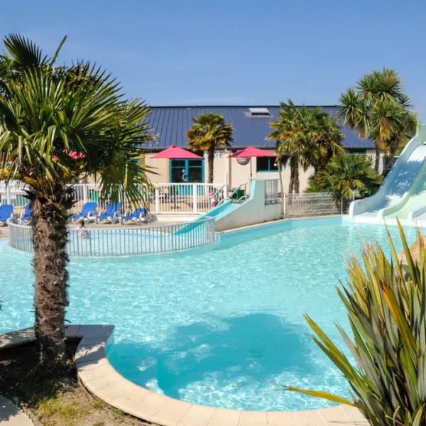 emeraude-st-briac-sur-mer-zzw9q