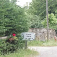 camping-les-carrets-st-bonnet-de-chavagne-ywzwh